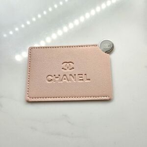 CC BEAUTY Pink Compact Mirror